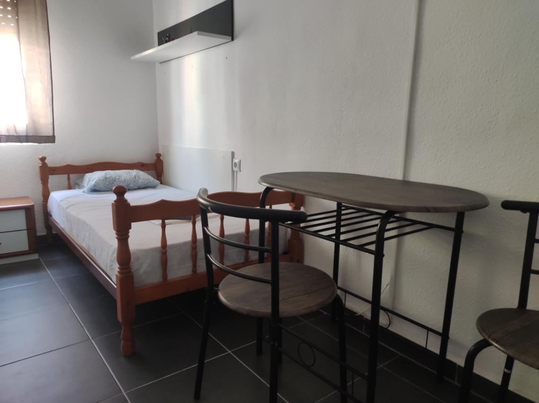 Apartament 11-Habitacion Del Piso Alicante Zewnętrze zdjęcie