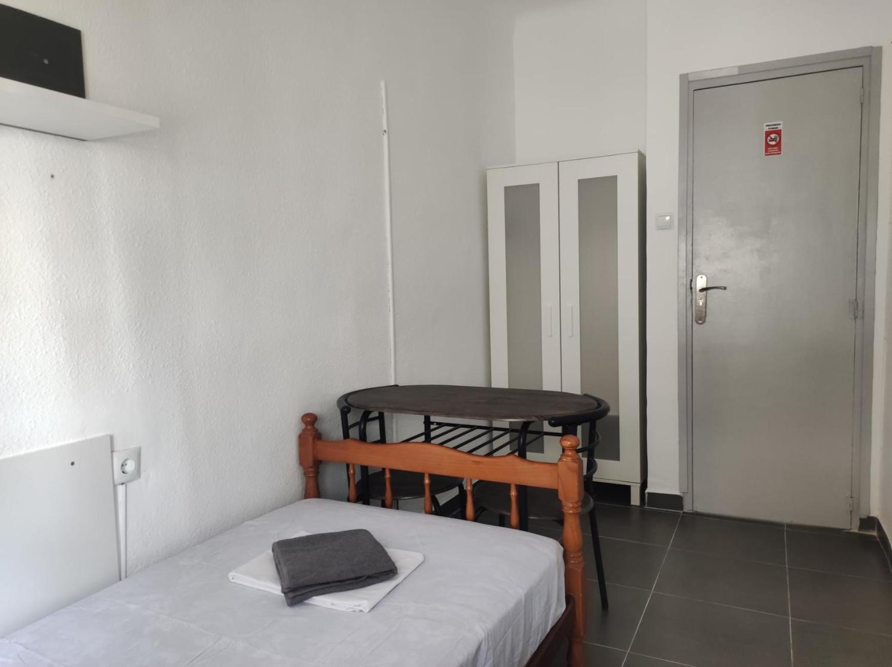 Apartament 11-Habitacion Del Piso Alicante Zewnętrze zdjęcie
